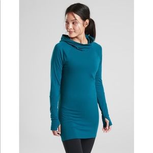 Essence Tunic size medium turquoise long sleeve shirt